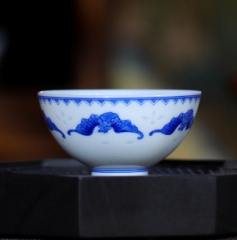 青花玲珑福从天降杯